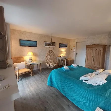 Retour Aux Sources Bed & Breakfast 3*