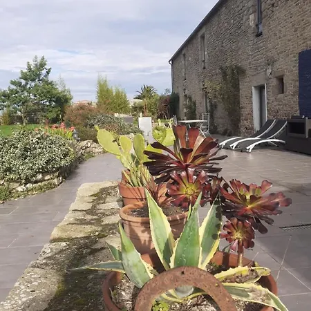 Bed & Breakfast Retour Aux Sources 3*